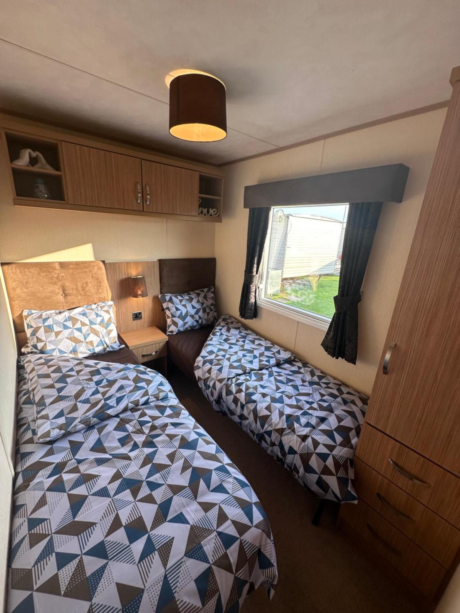 8 Berth Waterside Ingoldmells Santanavan 8 C22 Bagian luar foto