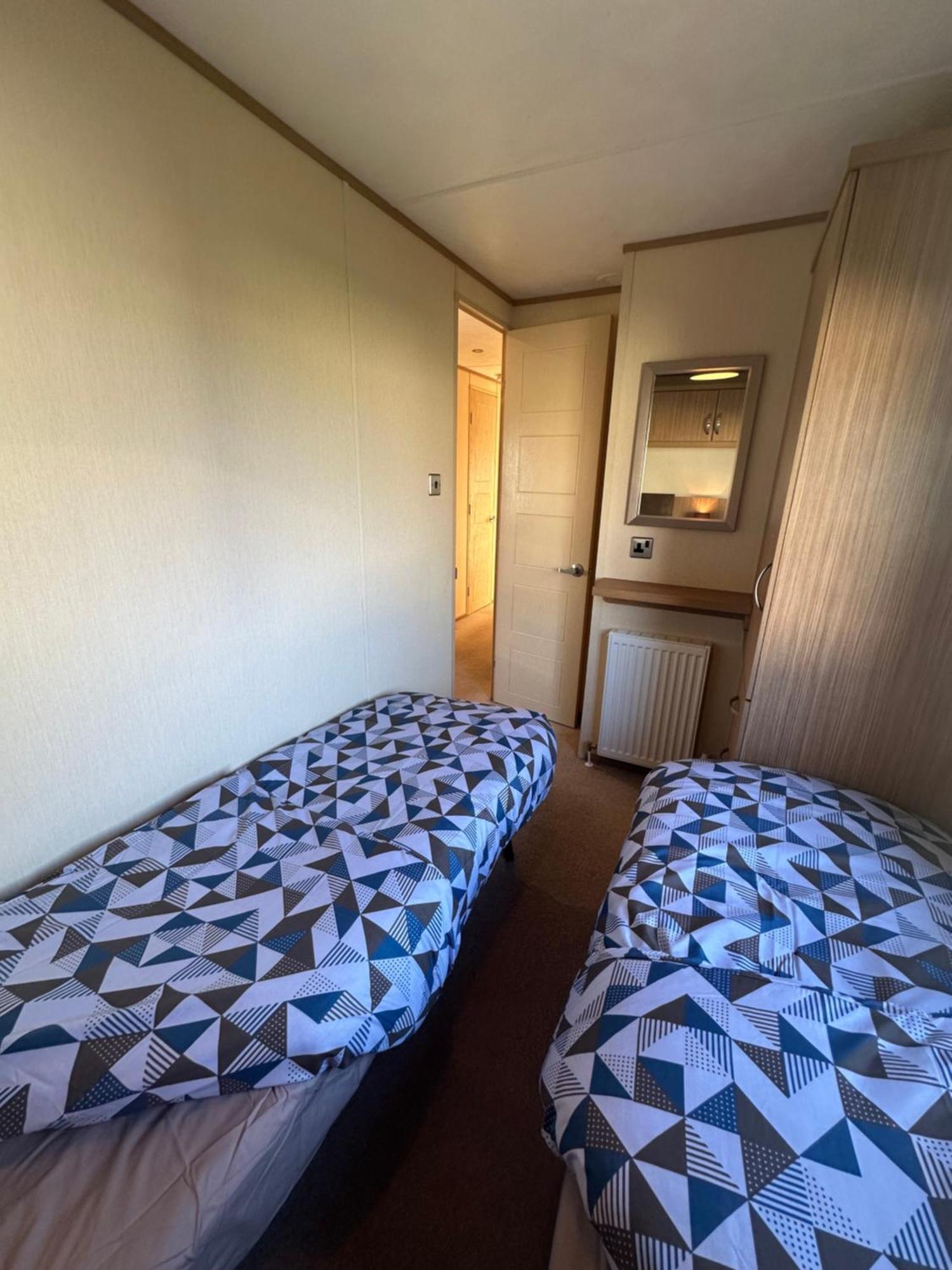 8 Berth Waterside Ingoldmells Santanavan 8 C22 Bagian luar foto