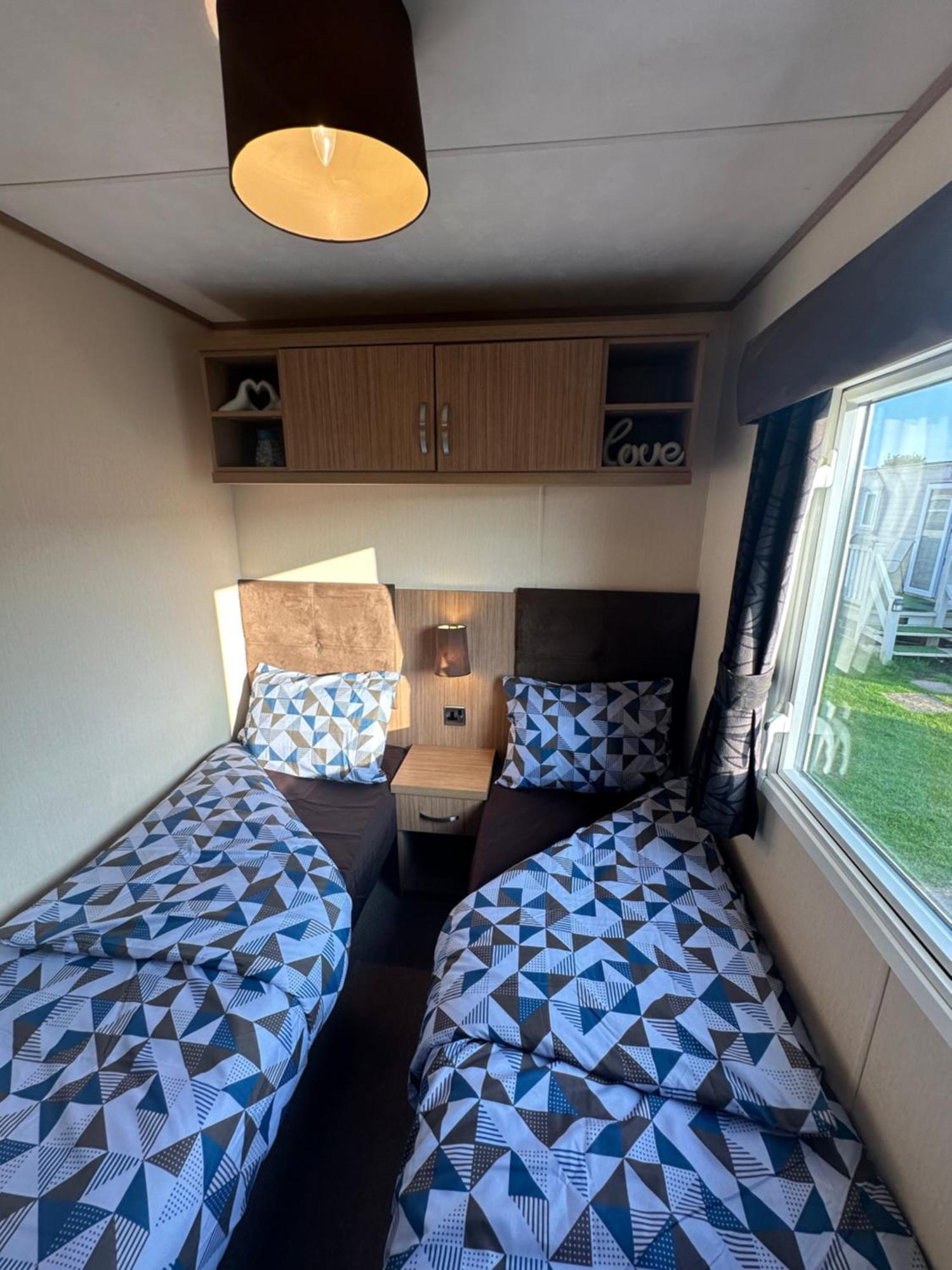 8 Berth Waterside Ingoldmells Santanavan 8 C22 Bagian luar foto